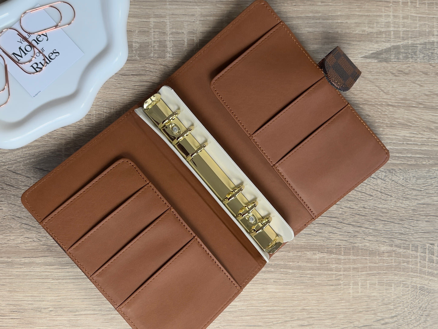 A6 Binder Karo braun - goldene Hardware